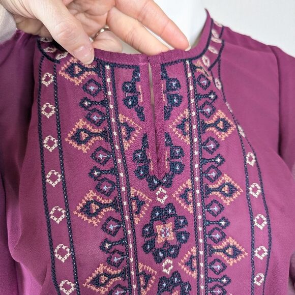 Skies Are Blue Embroidered Women's Blouse - Picture 5 of 7